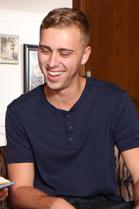Picture of Dustin Daring Picture of Dustin Daring